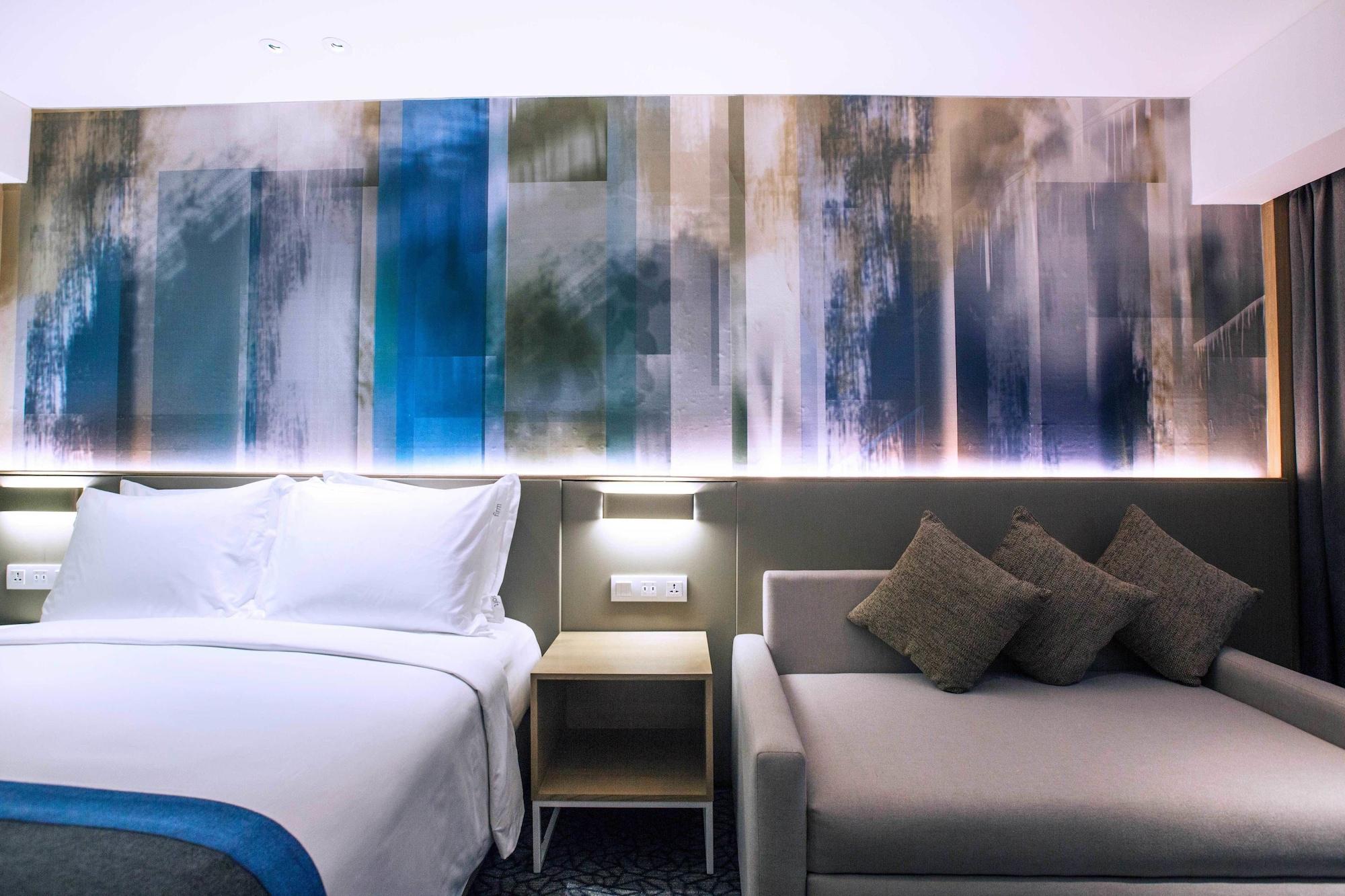 Hotel Express Manila Newport City, An Ihg 3*