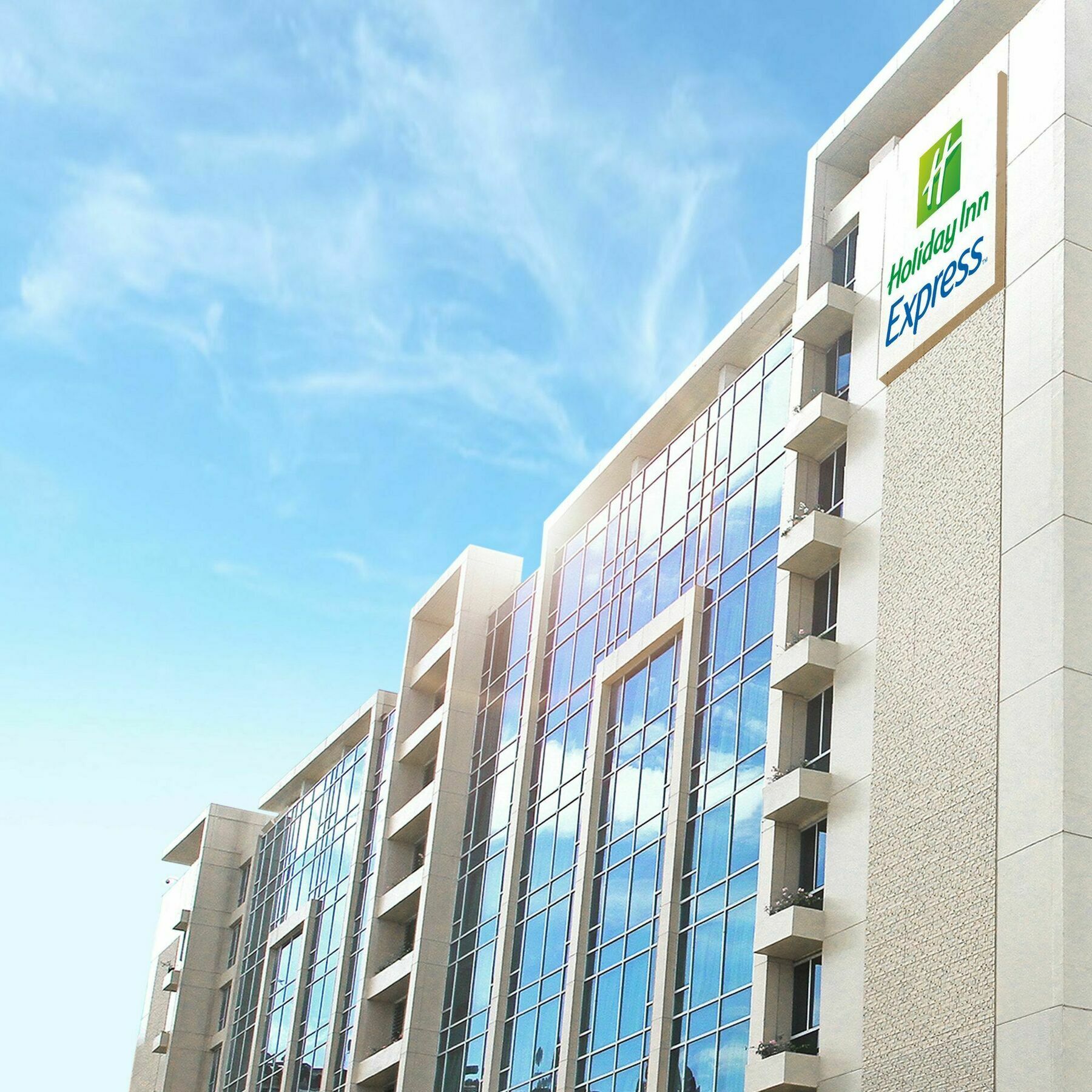 Express Manila Newport City, An Ihg 3*