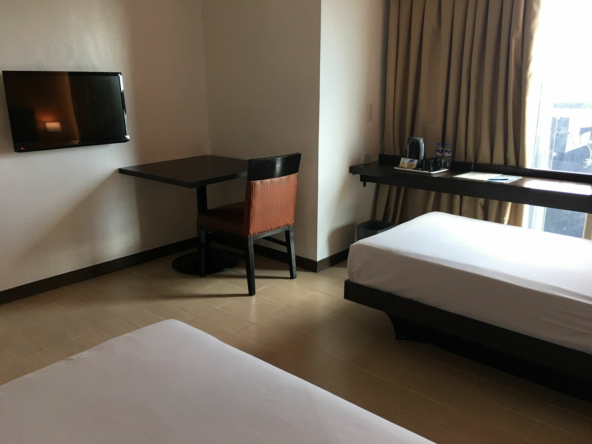 Hotel Express Manila Newport City, An Ihg