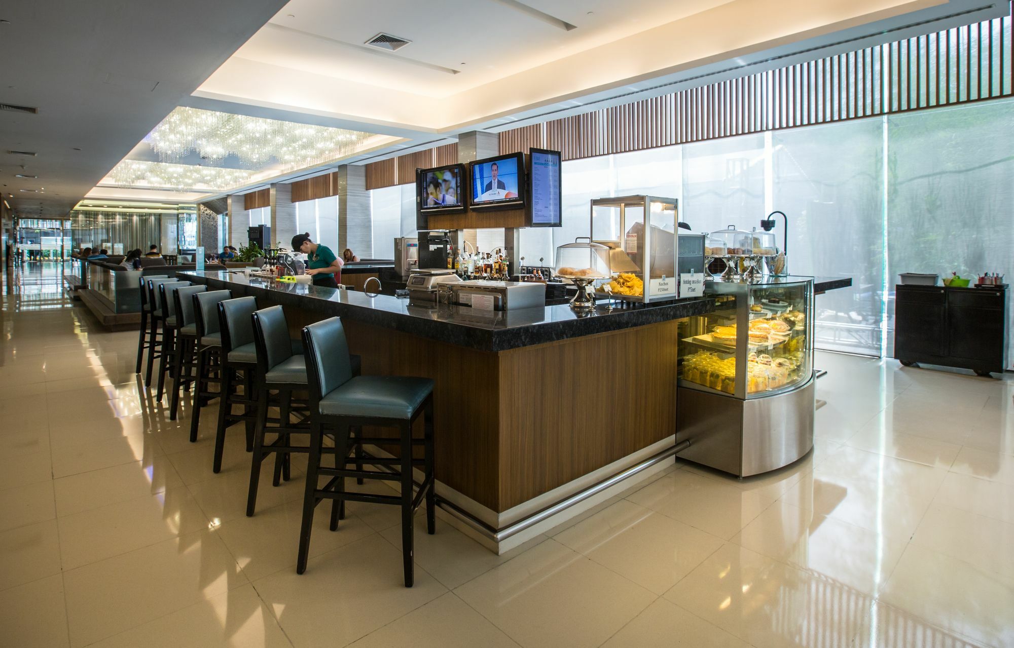 Express Manila Newport By Ihg